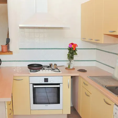 Modern Just 350 M From The Lifts Chalet